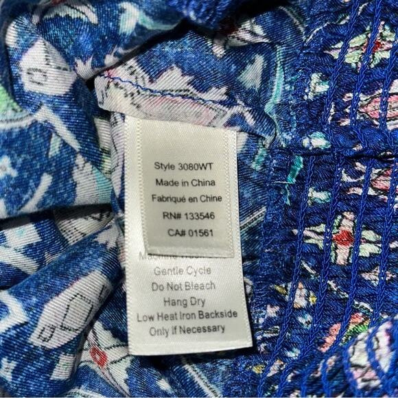 Ecru NWT Women’s S Cobalt Blue Weaver Kilim Silk Aztec Print Tassel Front Top - Picture 7 of 9